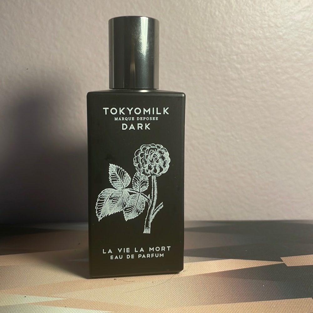 TokyoMilk/ Dark  La Vie La Mort perfume